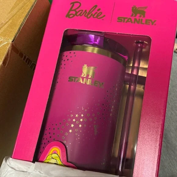 BARBIE 40 Oz STANLEY CUP X BARBIE- RARE SUPERSTAR Limited Edition - Picture 3 of 9